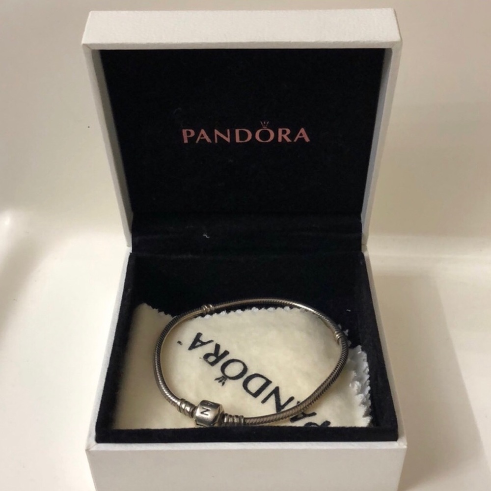 Silver Pandora Bracelet 8”